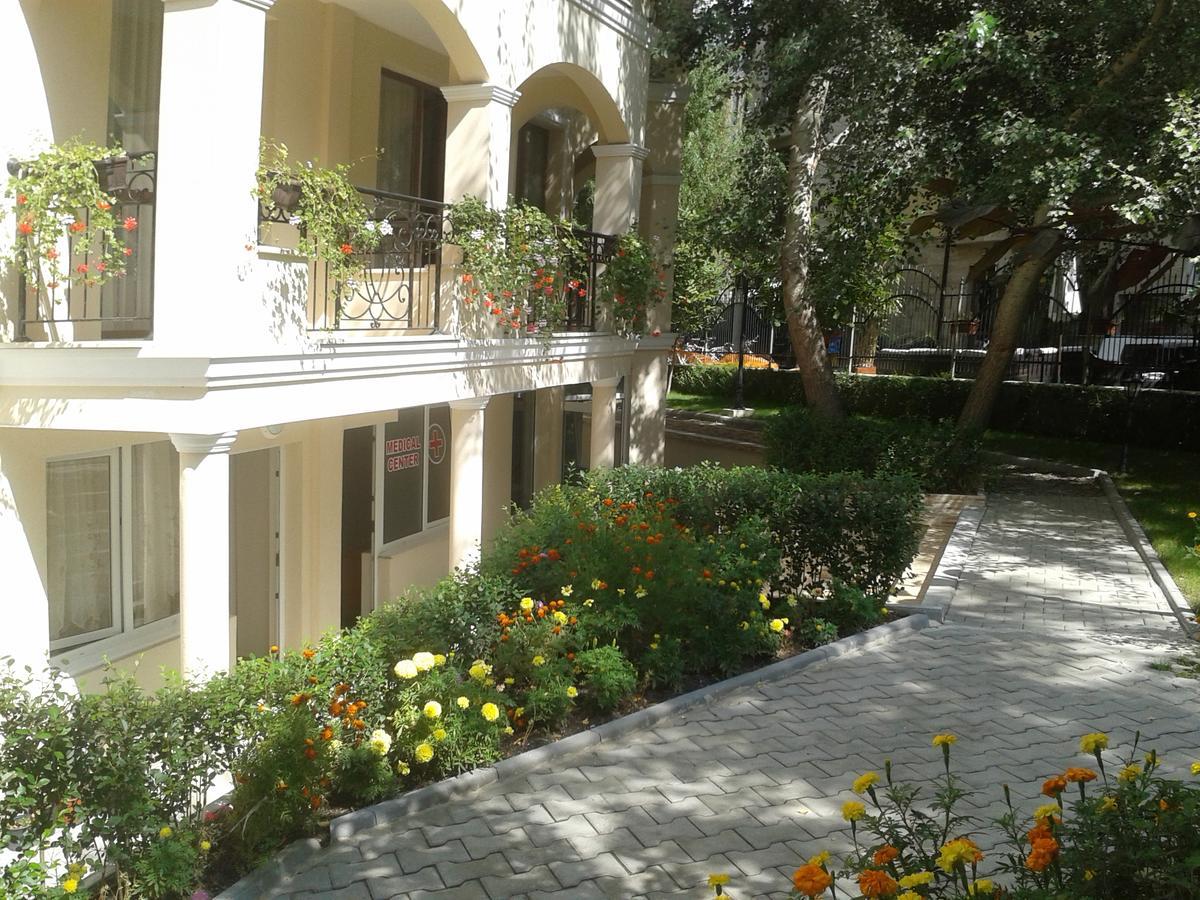 Hotel Seasons 3 Sunny Beach Ngoại thất bức ảnh