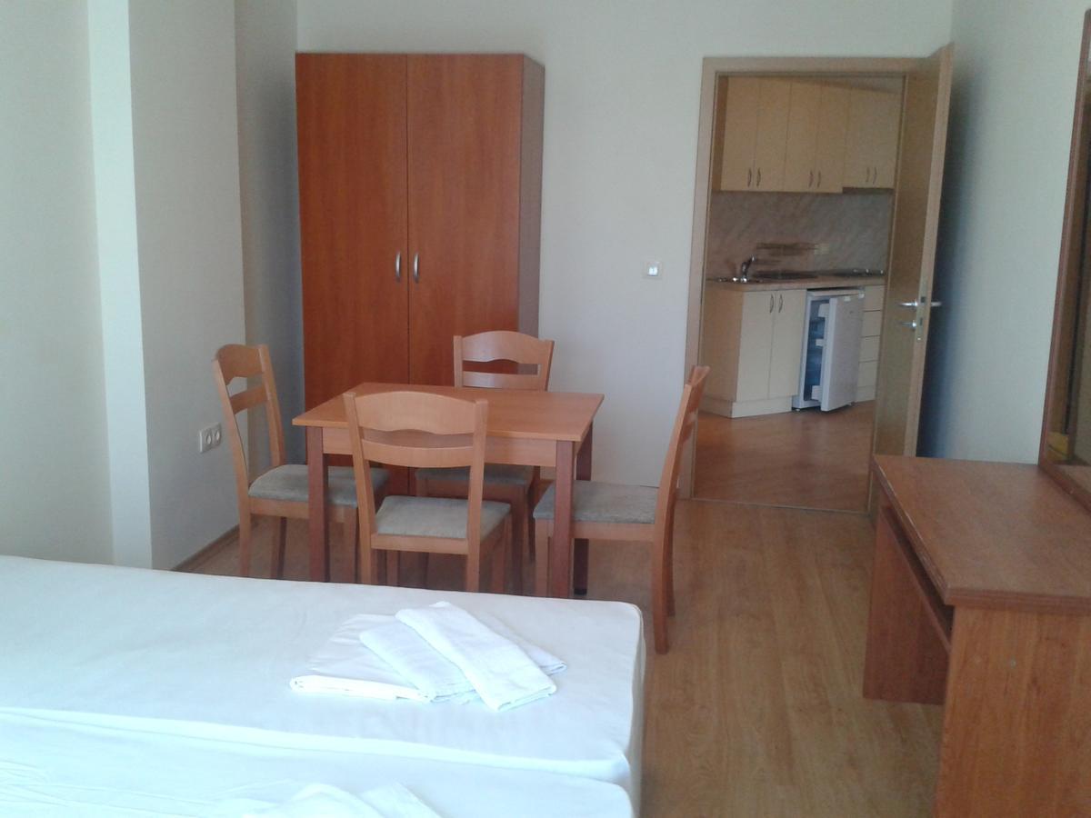 Hotel Seasons 3 Sunny Beach Ngoại thất bức ảnh