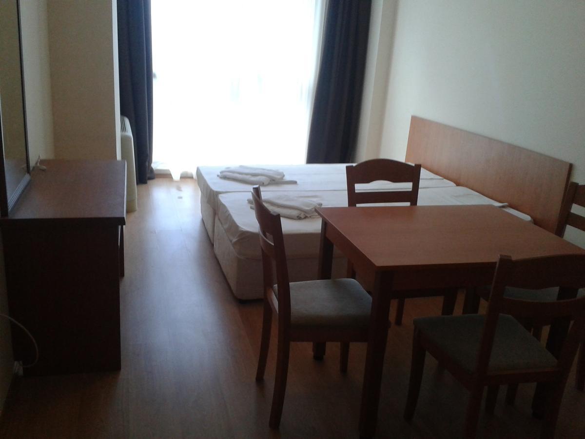 Hotel Seasons 3 Sunny Beach Ngoại thất bức ảnh